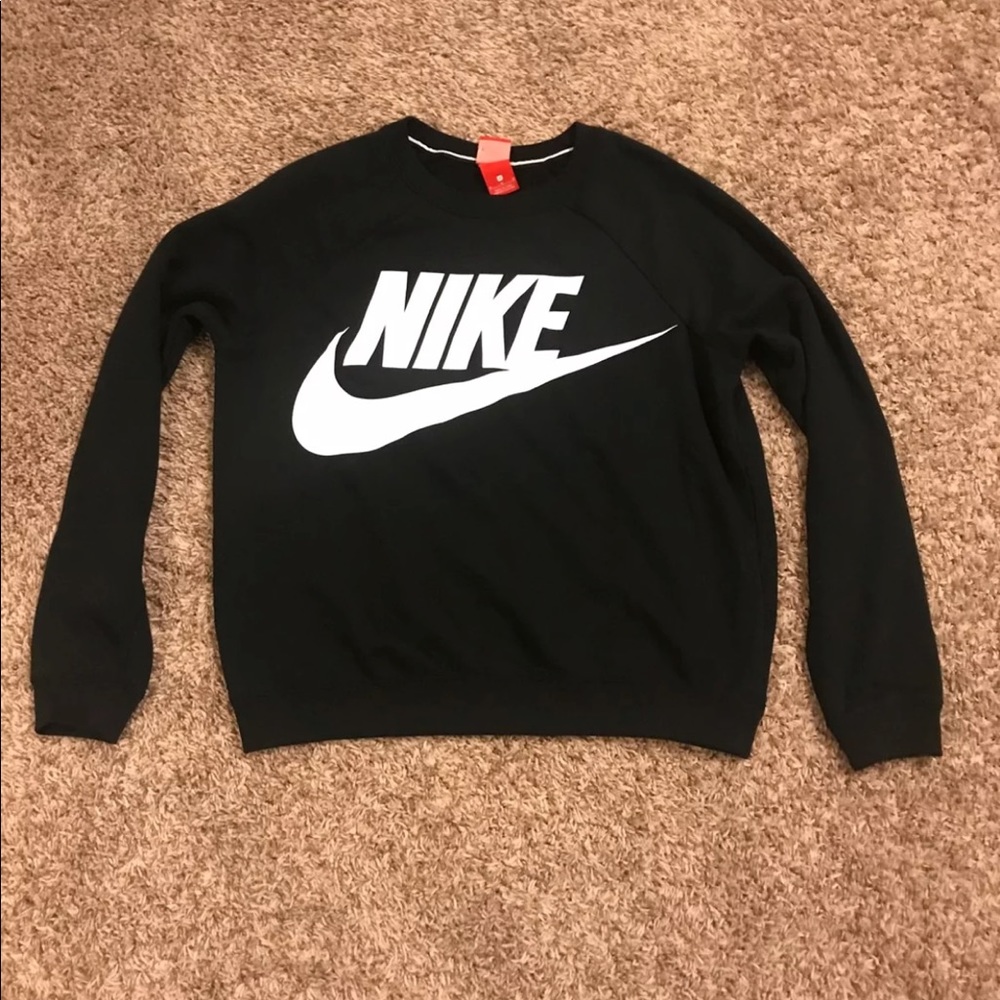 Nike crewneck sweatshirt